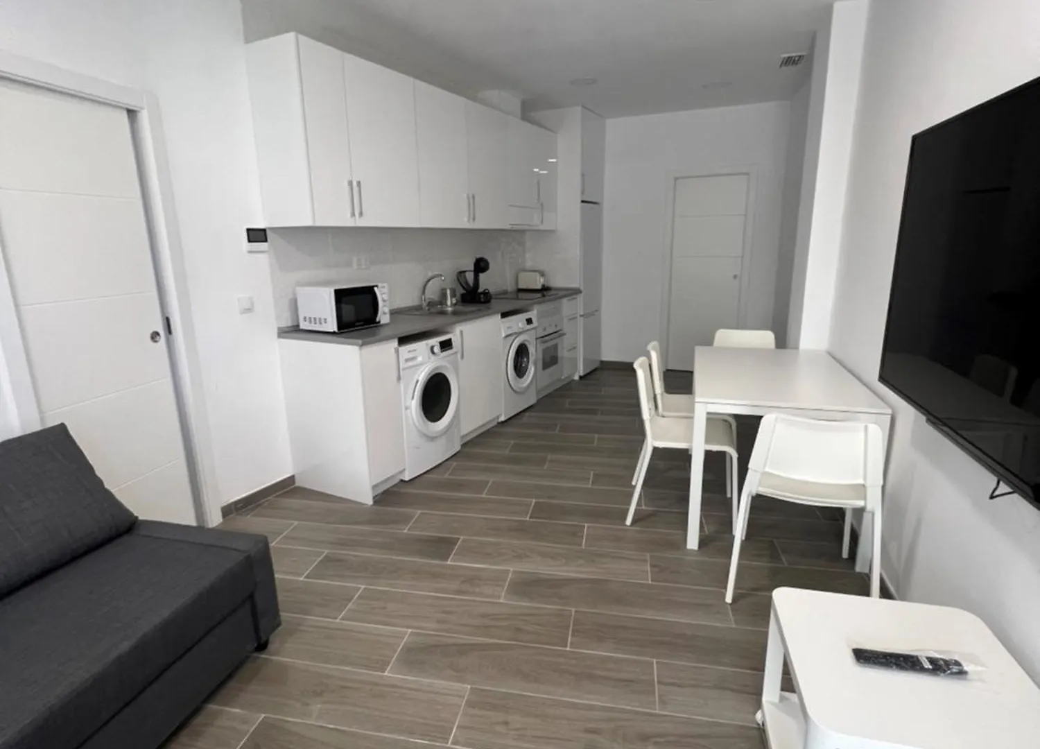 Apartamentos Montalvo Metropolis C Torremolinos 0*,